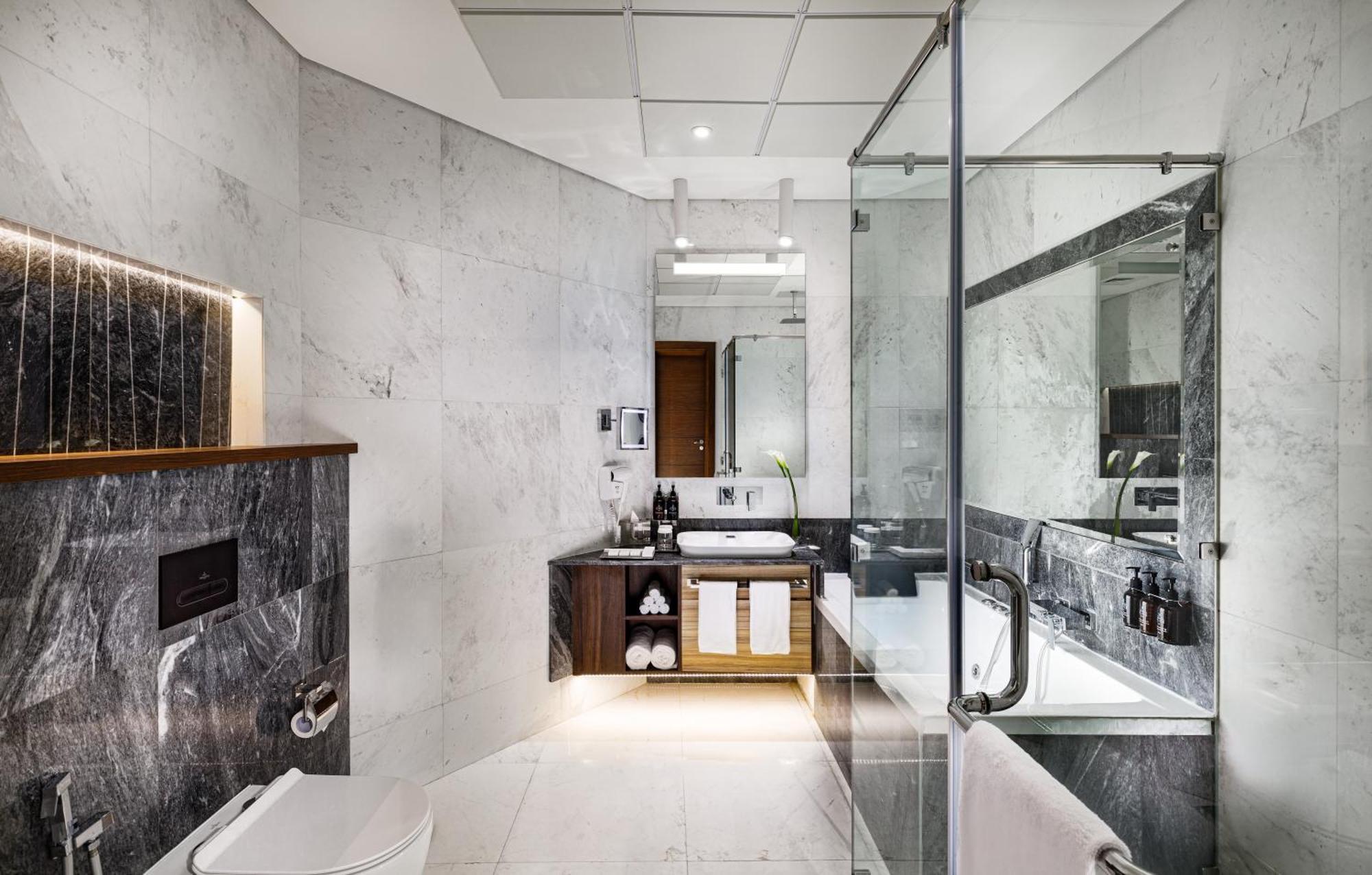 Millennium Place 多哈 外观 照片 Bathroom